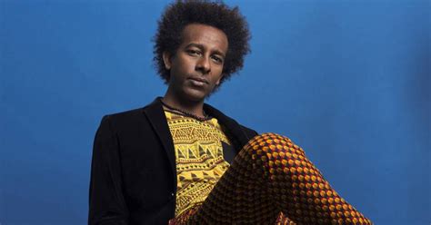  Rophnan's Melodic Magic Concert: A Night of Ethiopian Rhythms and Unexpected Antics