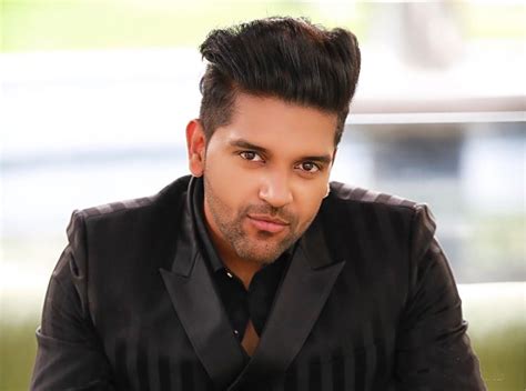 Glamorous Glitz:  A Bollywood Night with Guru Randhawa! 